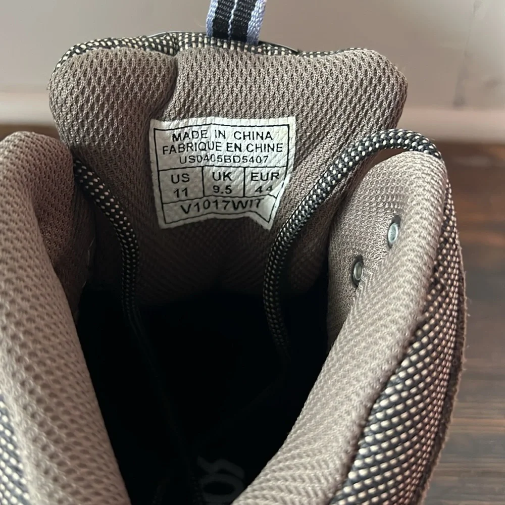 NWT Nevados Women’s Tan Suede Hiking Boots size 11 - Picture 6 of 7